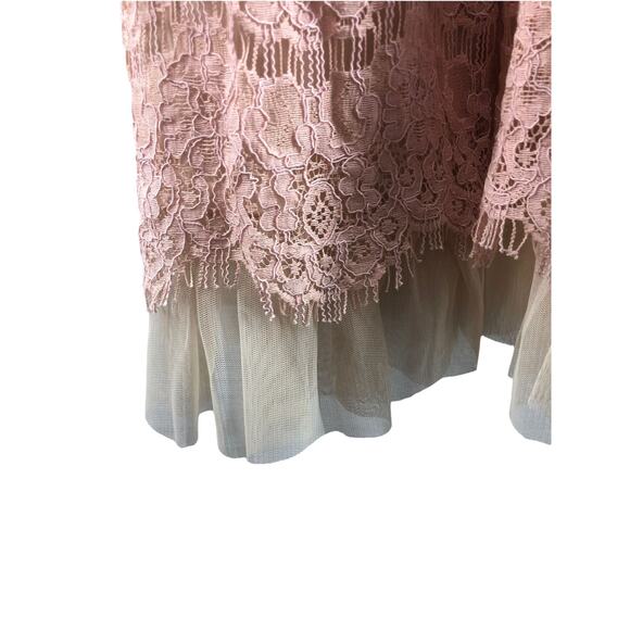 Trixxi Tan Lace Sleeveless V-Neck Mini Dress Women's Size Small - Picture 8 of 8